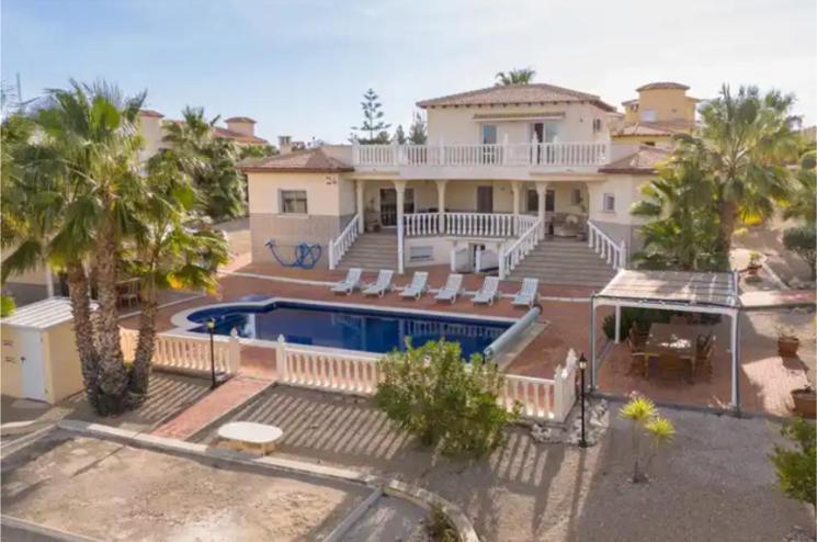 Villa Campos Del Rio *